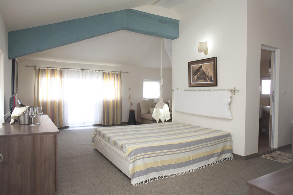 Hotel Laguna Lozenets Habitación foto