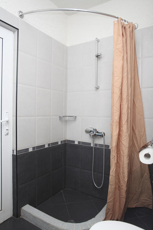 Hotel Laguna Lozenets Habitación foto